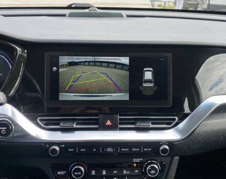 Белый Киа Niro, объемом двигателя 0 л и пробегом 120 тыс. км за 17700 $, фото 20 на Automoto.ua