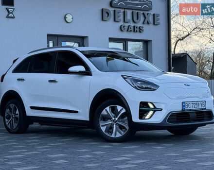 Белый Киа Niro, объемом двигателя 0 л и пробегом 80 тыс. км за 17800 $, фото 5 на Automoto.ua