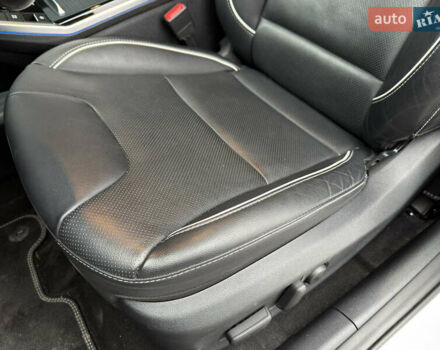 Белый Киа Niro, объемом двигателя 0 л и пробегом 51 тыс. км за 24200 $, фото 20 на Automoto.ua