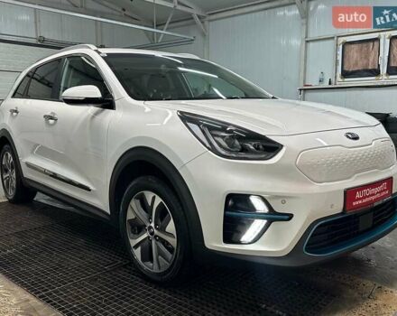 Білий Кіа Niro, об'ємом двигуна 0 л та пробігом 35 тис. км за 24400 $, фото 31 на Automoto.ua