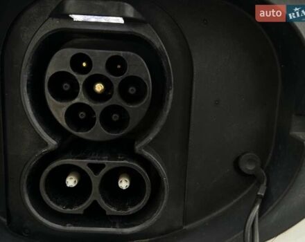 Белый Киа Niro, объемом двигателя 0 л и пробегом 62 тыс. км за 23500 $, фото 32 на Automoto.ua