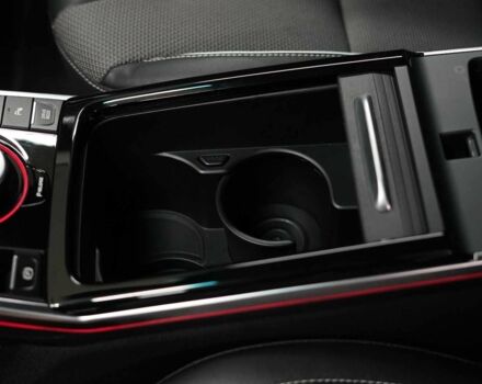 Белый Киа Niro, объемом двигателя 0 л и пробегом 53 тыс. км за 16100 $, фото 14 на Automoto.ua