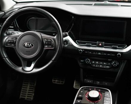 Белый Киа Niro, объемом двигателя 0 л и пробегом 53 тыс. км за 16100 $, фото 11 на Automoto.ua