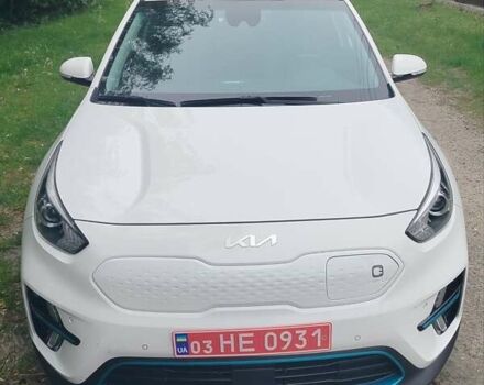 Білий Кіа Niro, об'ємом двигуна 0 л та пробігом 75 тис. км за 19700 $, фото 54 на Automoto.ua