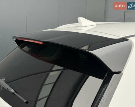 Белый Киа Niro, объемом двигателя 0 л и пробегом 39 тыс. км за 23400 $, фото 72 на Automoto.ua