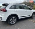 Белый Киа Niro, объемом двигателя 0 л и пробегом 96 тыс. км за 16800 $, фото 7 на Automoto.ua
