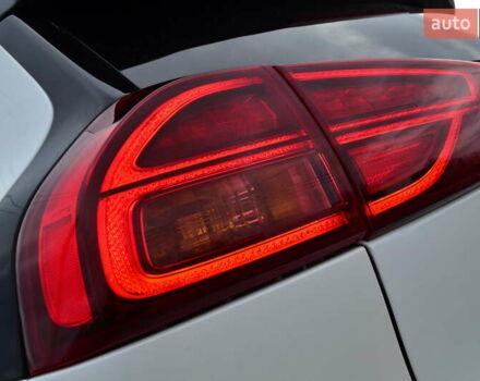 Белый Киа Niro, объемом двигателя 0 л и пробегом 73 тыс. км за 19548 $, фото 27 на Automoto.ua