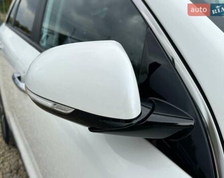 Білий Кіа Niro, об'ємом двигуна 0 л та пробігом 62 тис. км за 24500 $, фото 28 на Automoto.ua