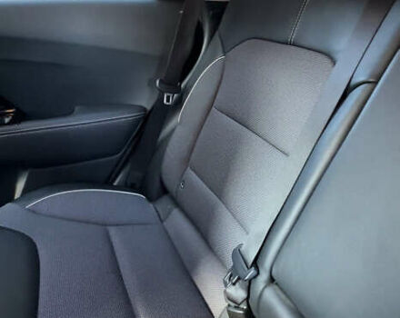 Білий Кіа Niro, об'ємом двигуна 0 л та пробігом 155 тис. км за 18300 $, фото 12 на Automoto.ua