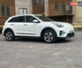 Белый Киа Niro, объемом двигателя 0 л и пробегом 122 тыс. км за 17999 $, фото 17 на Automoto.ua