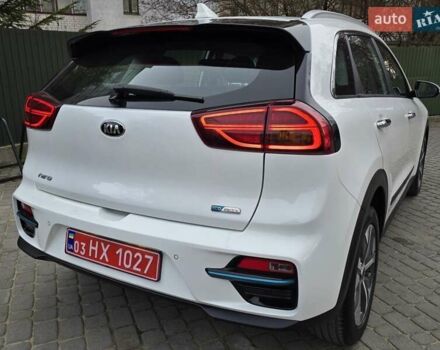 Белый Киа Niro, объемом двигателя 0 л и пробегом 149 тыс. км за 17499 $, фото 7 на Automoto.ua