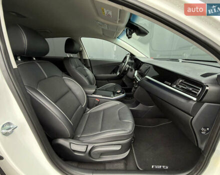 Белый Киа Niro, объемом двигателя 0 л и пробегом 51 тыс. км за 24200 $, фото 70 на Automoto.ua