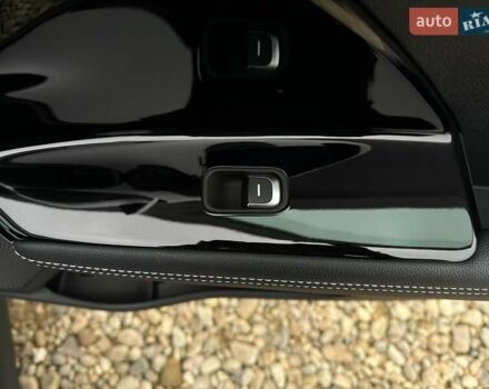 Белый Киа Niro, объемом двигателя 0 л и пробегом 56 тыс. км за 23400 $, фото 77 на Automoto.ua