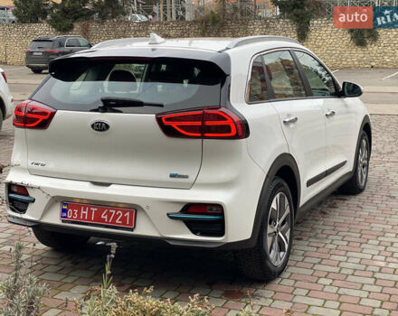 Белый Киа Niro, объемом двигателя 0 л и пробегом 150 тыс. км за 18299 $, фото 9 на Automoto.ua