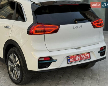Белый Киа Niro, объемом двигателя 0 л и пробегом 113 тыс. км за 17800 $, фото 21 на Automoto.ua