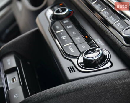 Белый Киа Niro, объемом двигателя 0 л и пробегом 73 тыс. км за 19548 $, фото 63 на Automoto.ua