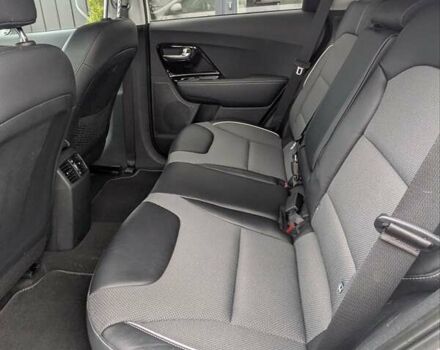 Білий Кіа Niro, об'ємом двигуна 0 л та пробігом 50 тис. км за 17300 $, фото 23 на Automoto.ua
