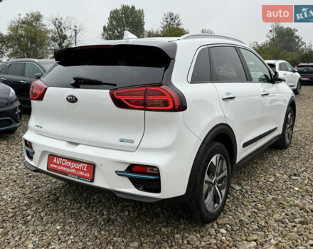 Белый Киа Niro, объемом двигателя 0 л и пробегом 54 тыс. км за 24700 $, фото 23 на Automoto.ua