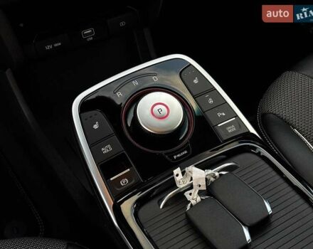 Белый Киа Niro, объемом двигателя 0 л и пробегом 72 тыс. км за 23600 $, фото 23 на Automoto.ua