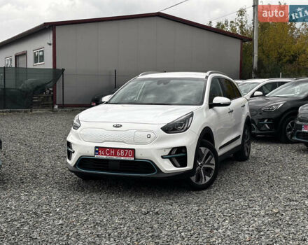 Белый Киа Niro, объемом двигателя 0 л и пробегом 48 тыс. км за 24350 $, фото 6 на Automoto.ua