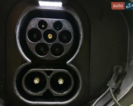 Білий Кіа Niro, об'ємом двигуна 0 л та пробігом 35 тис. км за 24400 $, фото 36 на Automoto.ua