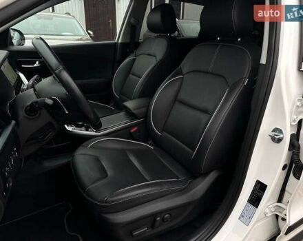 Белый Киа Niro, объемом двигателя 0 л и пробегом 38 тыс. км за 24700 $, фото 38 на Automoto.ua
