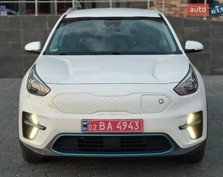 Белый Киа Niro, объемом двигателя 0 л и пробегом 179 тыс. км за 17800 $, фото 2 на Automoto.ua