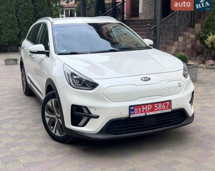 Белый Киа Niro, объемом двигателя 0 л и пробегом 92 тыс. км за 19800 $, фото 1 на Automoto.ua