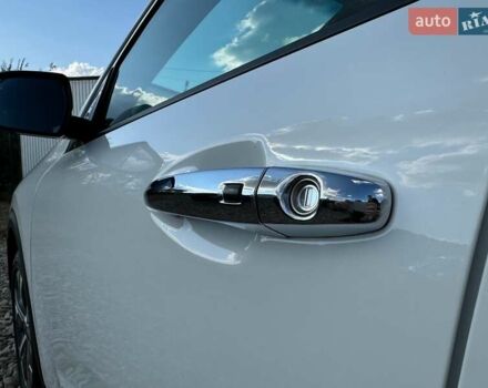 Белый Киа Niro, объемом двигателя 0 л и пробегом 59 тыс. км за 22800 $, фото 23 на Automoto.ua