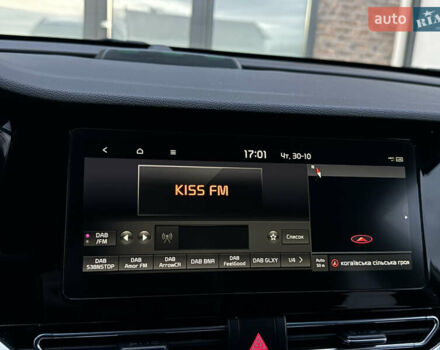 Белый Киа Niro, объемом двигателя 0 л и пробегом 113 тыс. км за 17800 $, фото 62 на Automoto.ua