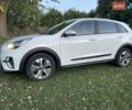 Белый Киа Niro, объемом двигателя 0 л и пробегом 95 тыс. км за 16500 $, фото 1 на Automoto.ua
