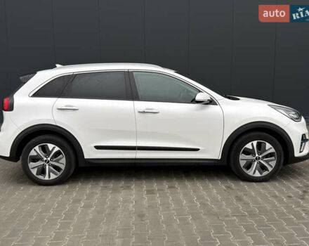 Белый Киа Niro, объемом двигателя 0 л и пробегом 51 тыс. км за 24200 $, фото 59 на Automoto.ua