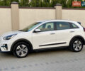 Білий Кіа Niro, об'ємом двигуна 0 л та пробігом 68 тис. км за 20750 $, фото 5 на Automoto.ua