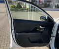 Білий Кіа Niro, об'ємом двигуна 0 л та пробігом 147 тис. км за 18200 $, фото 7 на Automoto.ua