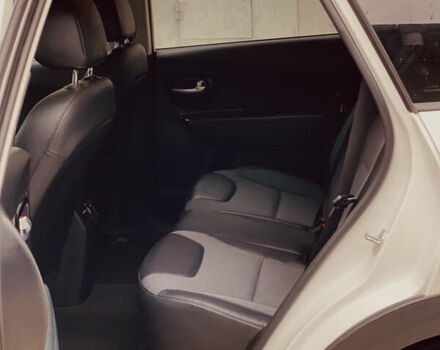 Белый Киа Niro, объемом двигателя 0 л и пробегом 164 тыс. км за 17750 $, фото 31 на Automoto.ua