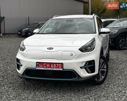 Белый Киа Niro, объемом двигателя 0 л и пробегом 48 тыс. км за 24350 $, фото 3 на Automoto.ua
