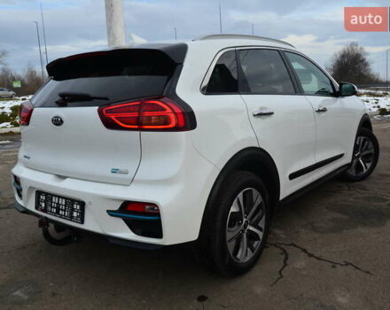 Белый Киа Niro, объемом двигателя 0 л и пробегом 73 тыс. км за 19548 $, фото 34 на Automoto.ua