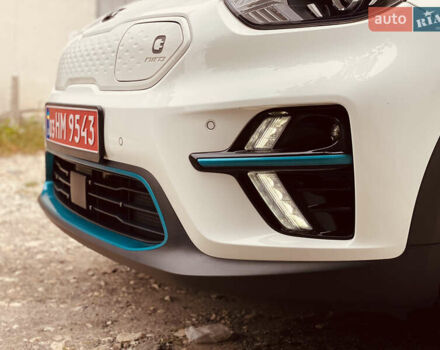 Белый Киа Niro, объемом двигателя 0 л и пробегом 164 тыс. км за 17750 $, фото 9 на Automoto.ua
