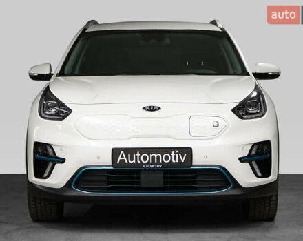 Киа Niro 2021 в Киеве на Automoto.ua Белый Киа Niro, объемом двигателя 0 л и пробегом 52 тыс. км за 18200 $, фото 2 на Automoto.ua