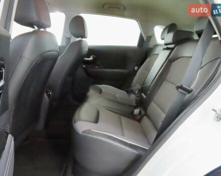 Белый Киа Niro, объемом двигателя 0 л и пробегом 150 тыс. км за 18299 $, фото 41 на Automoto.ua