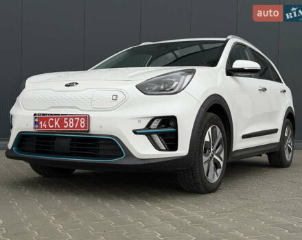 Белый Киа Niro, объемом двигателя 0 л и пробегом 51 тыс. км за 24200 $, фото 4 на Automoto.ua