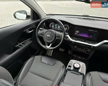 Белый Киа Niro, объемом двигателя 0 л и пробегом 39 тыс. км за 23400 $, фото 34 на Automoto.ua