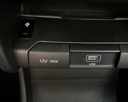 Белый Киа Niro, объемом двигателя 0 л и пробегом 80 тыс. км за 22319 $, фото 24 на Automoto.ua