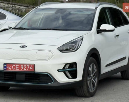 Белый Киа Niro, объемом двигателя 0 л и пробегом 63 тыс. км за 20500 $, фото 33 на Automoto.ua