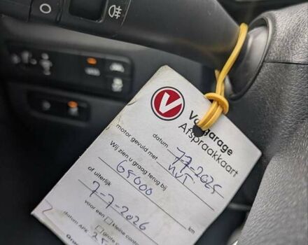 Білий Кіа Niro, об'ємом двигуна 0 л та пробігом 50 тис. км за 17300 $, фото 20 на Automoto.ua