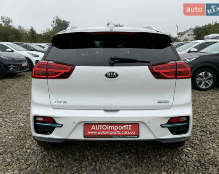 Белый Киа Niro, объемом двигателя 0 л и пробегом 54 тыс. км за 24700 $, фото 22 на Automoto.ua