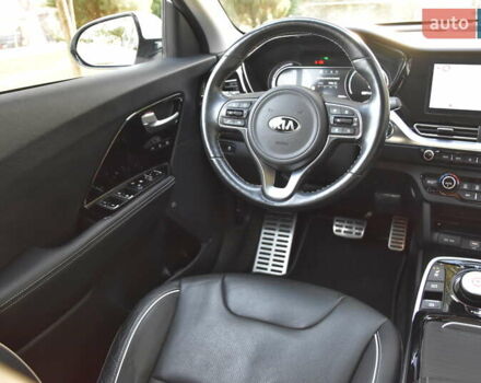 Белый Киа Niro, объемом двигателя 0 л и пробегом 37 тыс. км за 24890 $, фото 22 на Automoto.ua