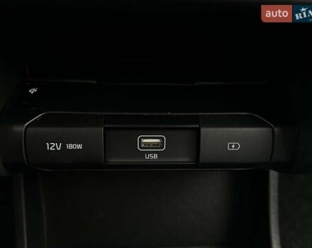 Білий Кіа Niro, об'ємом двигуна 0 л та пробігом 35 тис. км за 24400 $, фото 14 на Automoto.ua