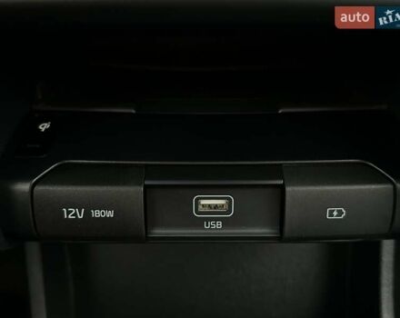 Белый Киа Niro, объемом двигателя 0 л и пробегом 38 тыс. км за 24700 $, фото 13 на Automoto.ua