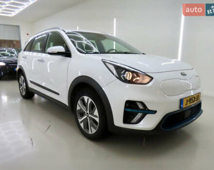 Белый Киа Niro, объемом двигателя 0 л и пробегом 150 тыс. км за 18299 $, фото 36 на Automoto.ua